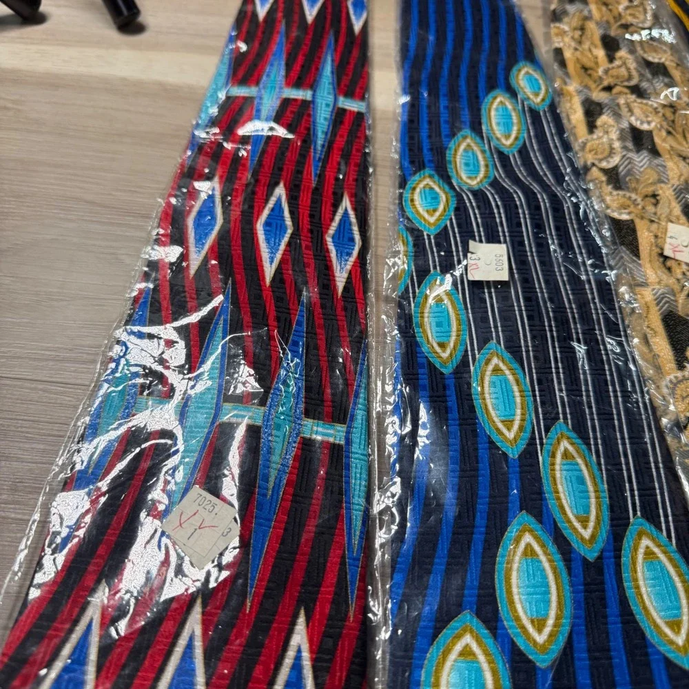Antonio Ricci Tie Lot 4pc Mens Silk Italian Geometric Paisley Blue Red Gold